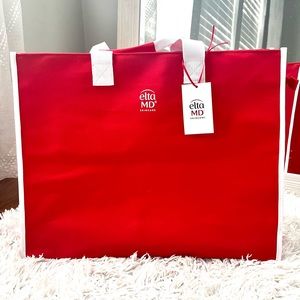 ELTA MD TOTE - Perfect for beach, pool & summer!